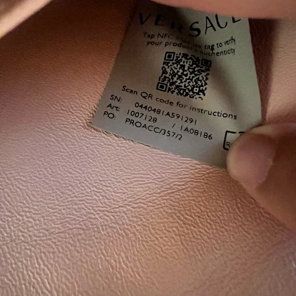 Versace Greca Goddess Bag - Picture 11 of 11